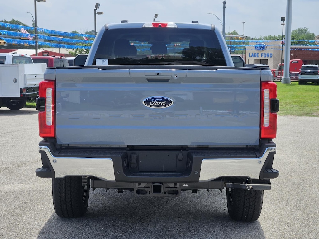 New 2026 Ford Super Duty F-350 SRW Truck Crew Cab