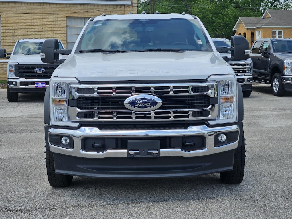 New 2026 Ford Super Duty F-450 DRW Truck Crew Cab
