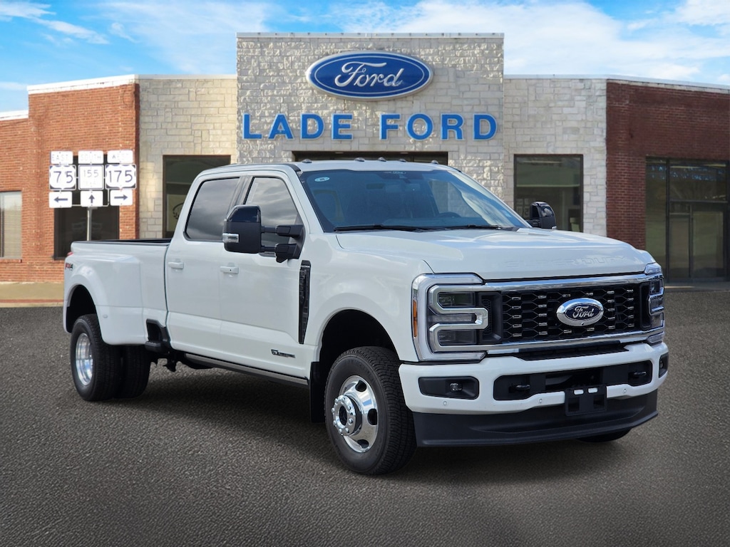 New 2026 Ford Super Duty F-350 DRW Truck Crew Cab