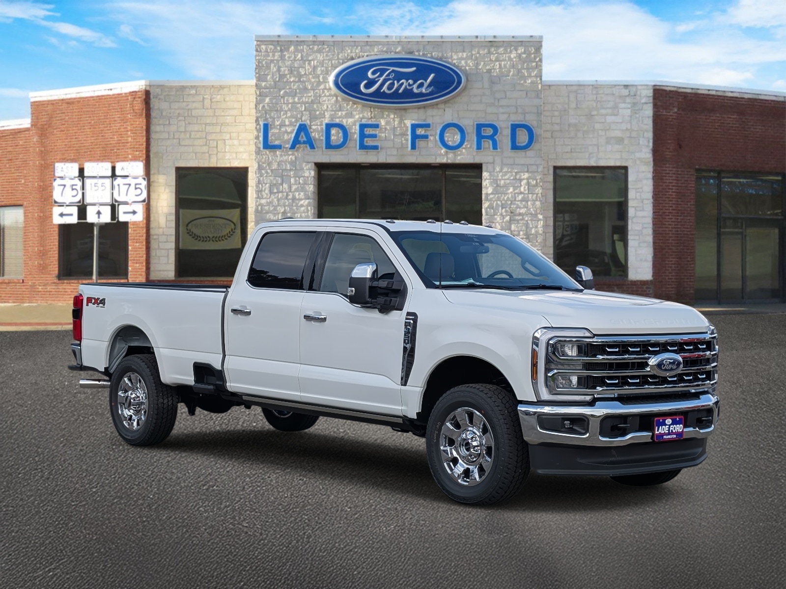 2026 Ford F-350 Super Duty Lariat's photo