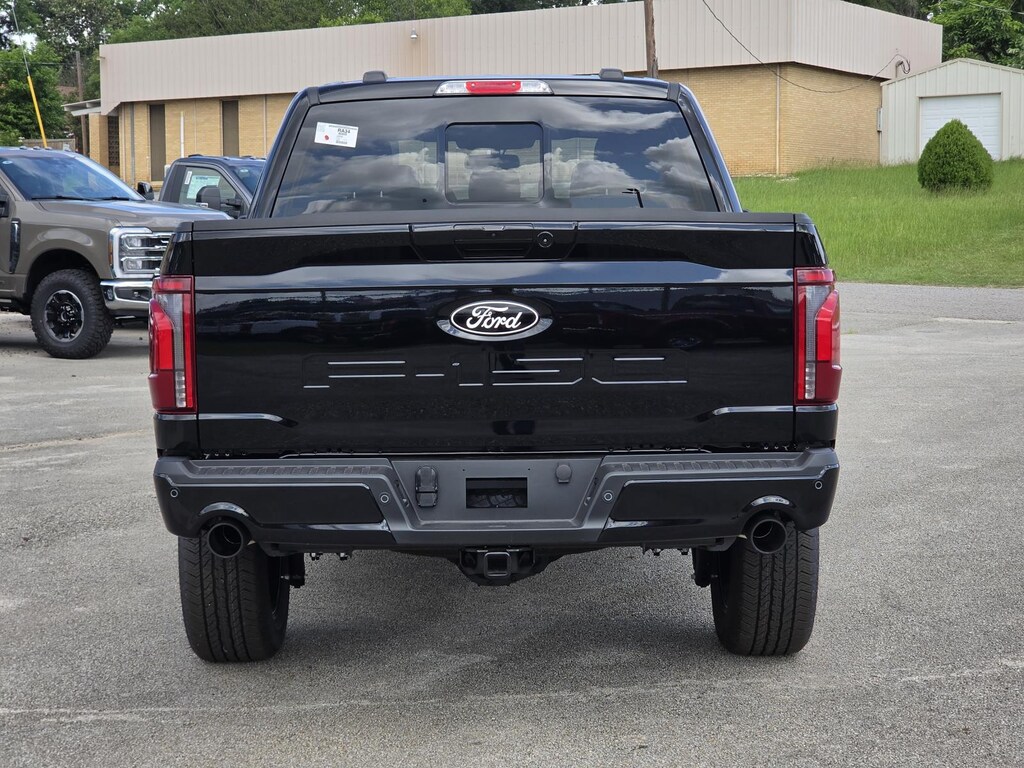 New 2026 Ford F-150 LARIAT Truck SuperCrew Cab