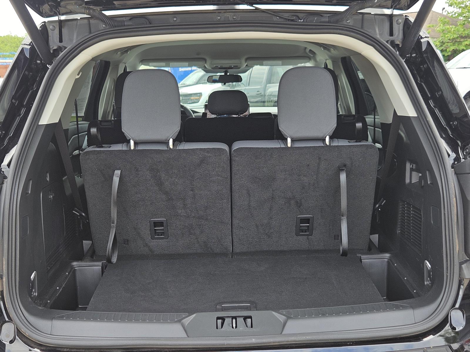 2025 Ford Explorer Active - Photo 9