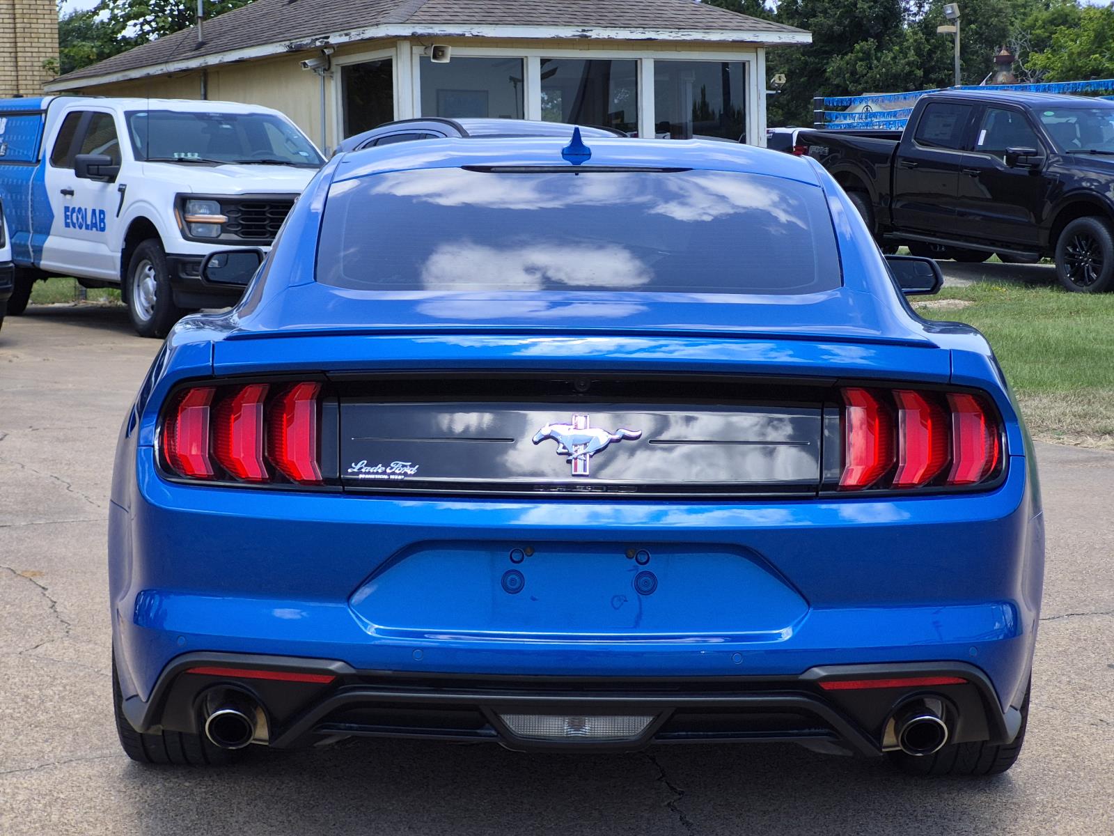 2020 Ford Mustang EcoBoost Premium - Photo 5