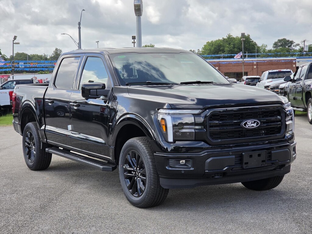 New 2026 Ford F-150 LARIAT Truck SuperCrew Cab