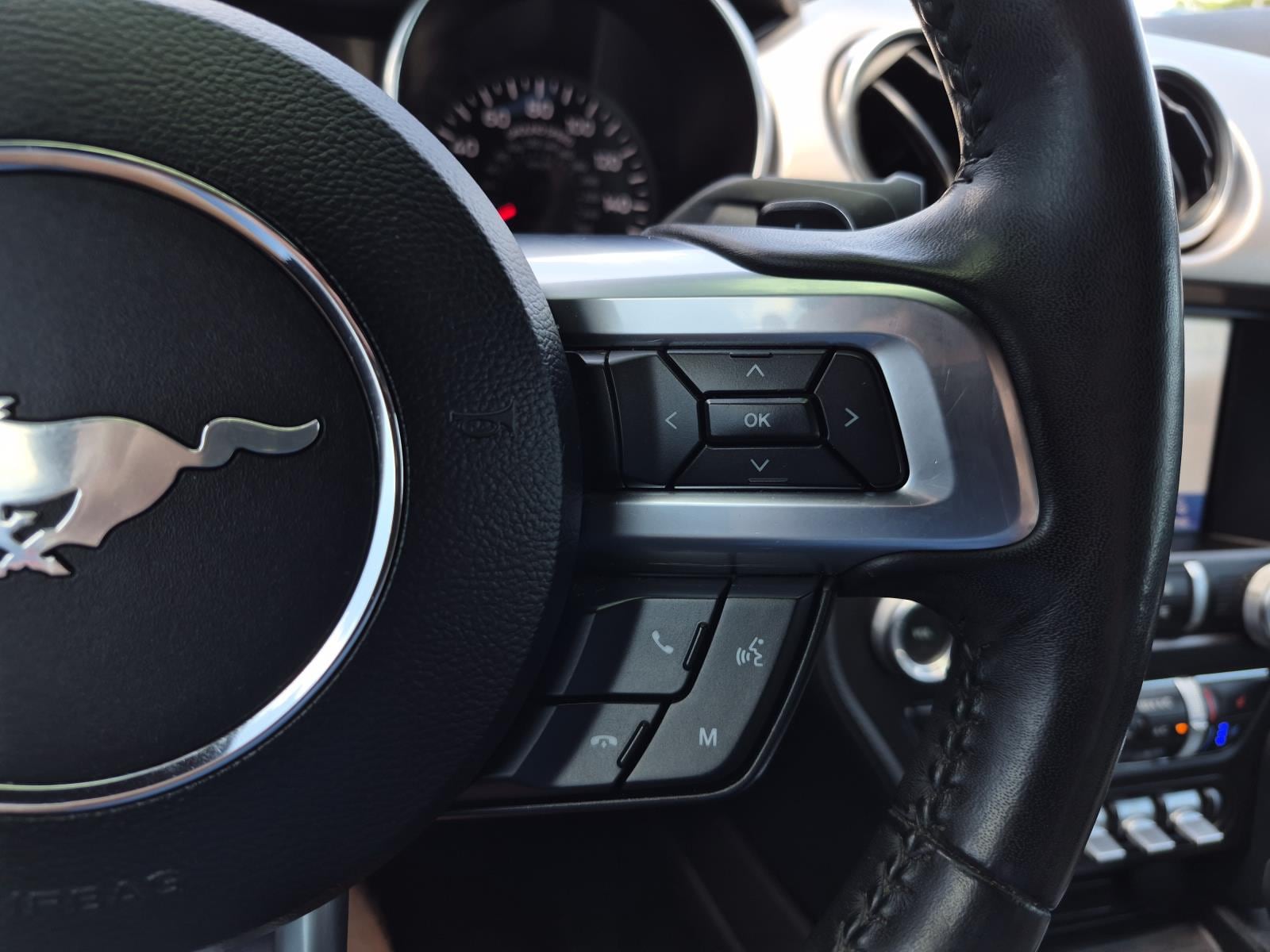 2020 Ford Mustang EcoBoost Premium - Photo 20