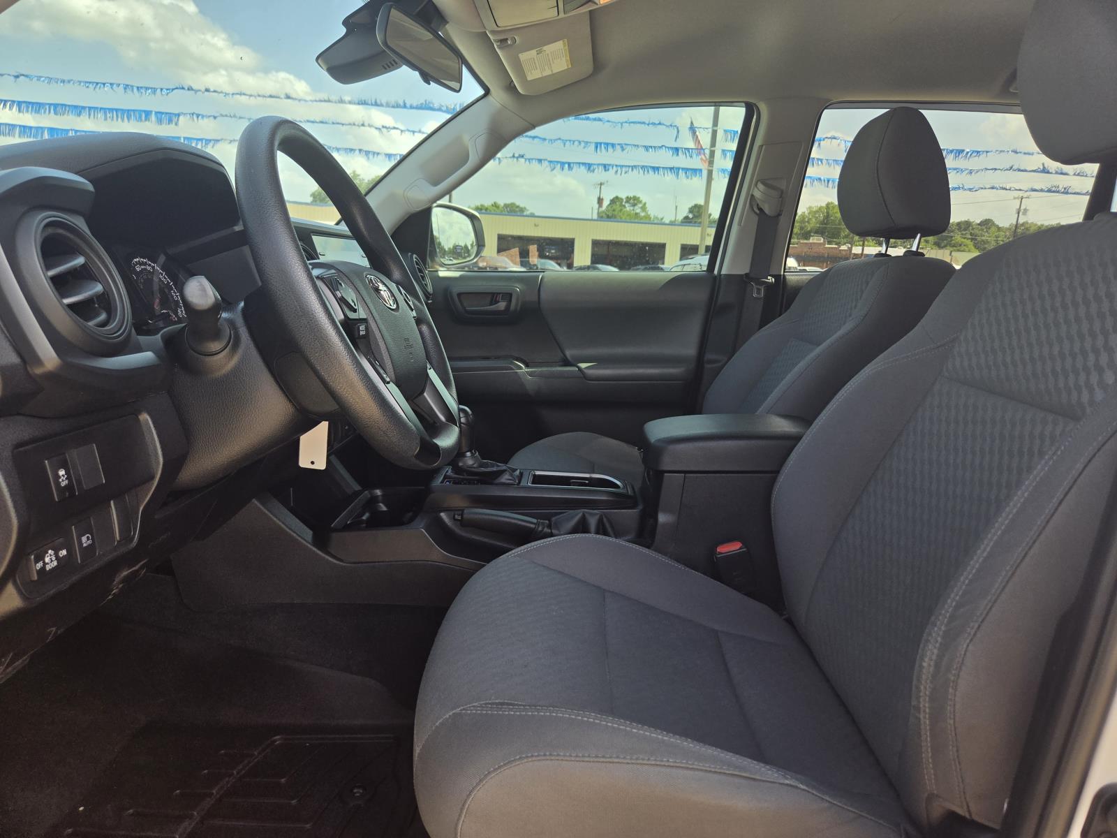 2023 Toyota Tacoma SR - Photo 10