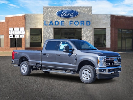 2026 Ford Super Duty F-350 SRW XLT Truck Crew Cab
