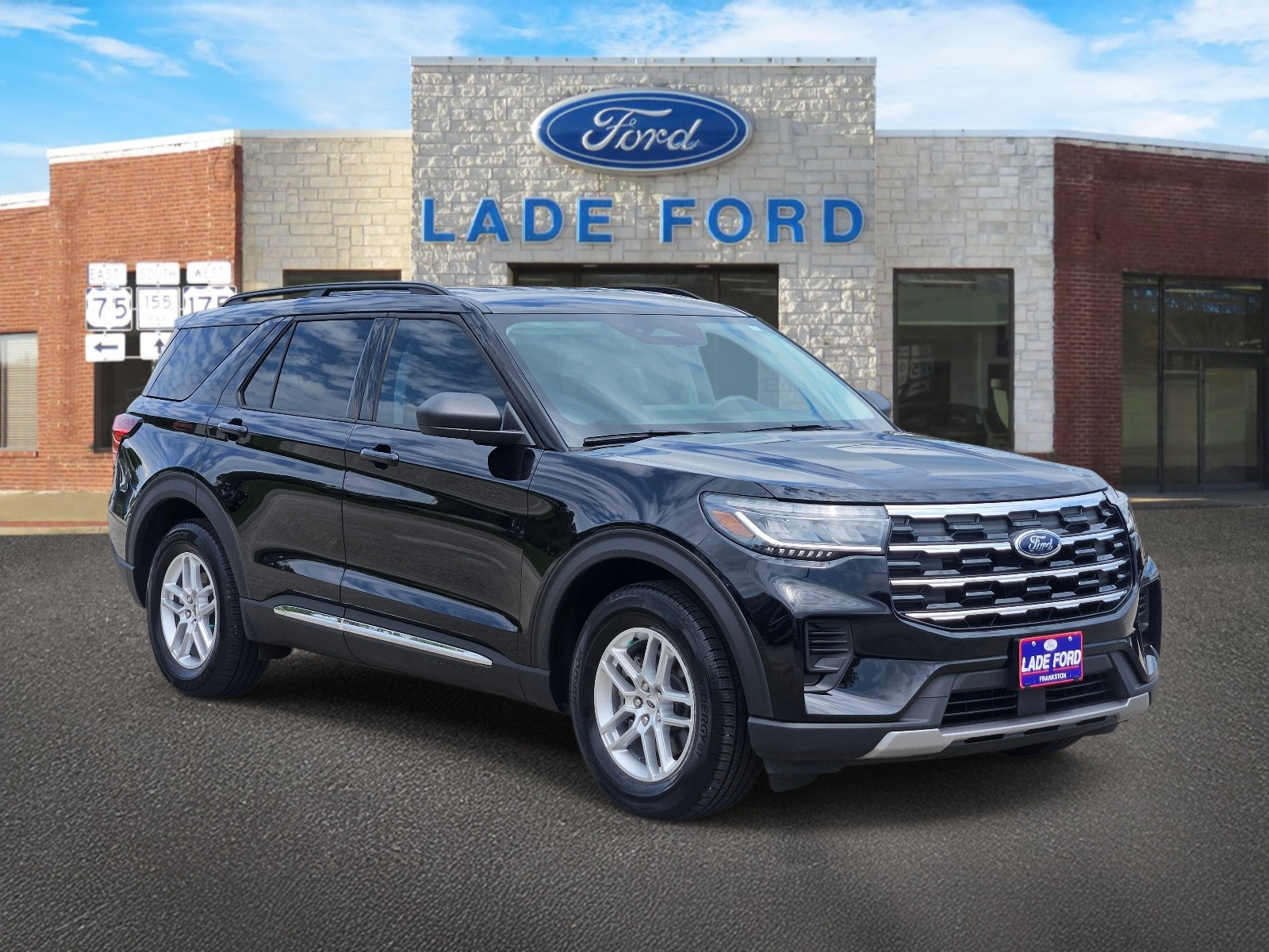 2025 Ford Explorer