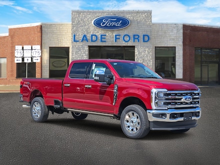2026 Ford Super Duty F-350 SRW LARIAT Truck Crew Cab
