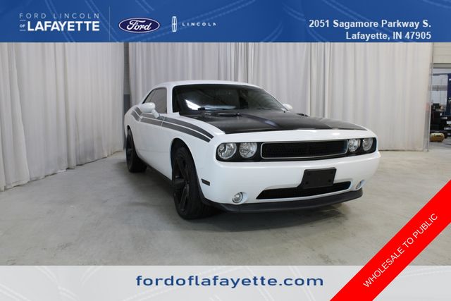 2011 Dodge Challenger R/T's photo