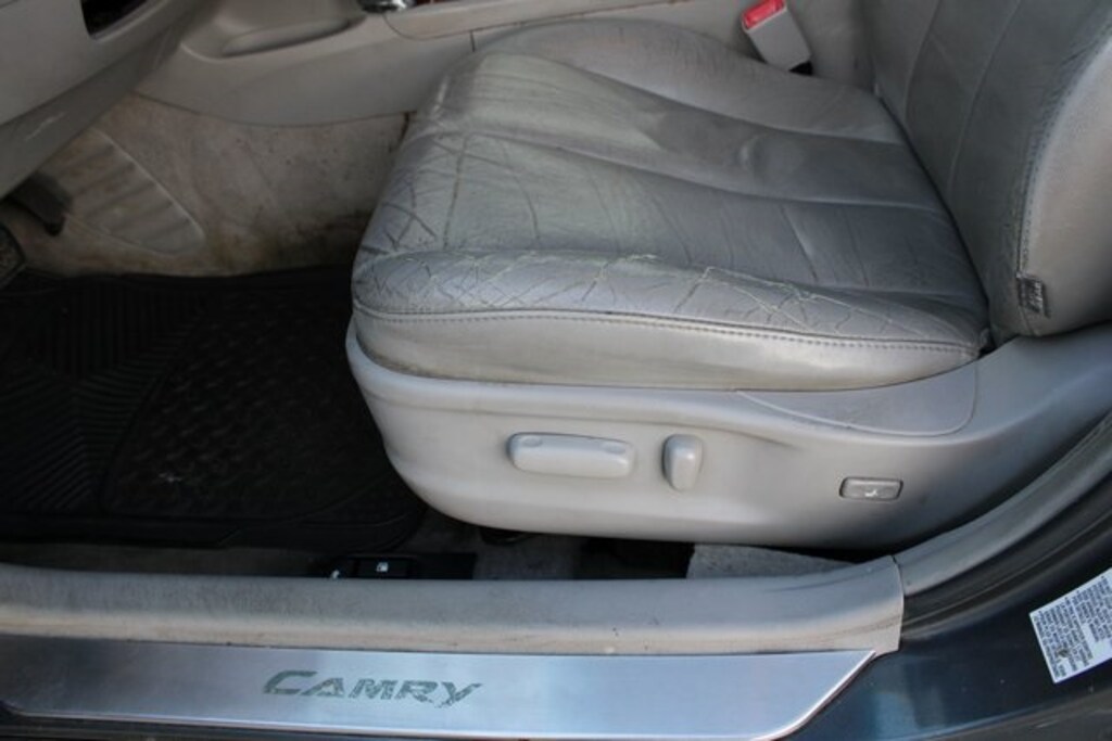 Used 2011 Toyota Camry XLE Sedan