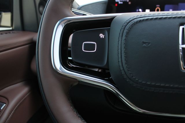 2026 Lincoln Navigator Reserve L - Photo 11