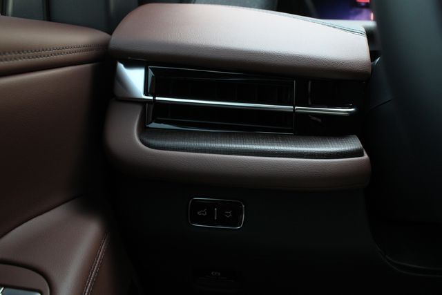 2026 Lincoln Navigator Reserve L - Photo 8