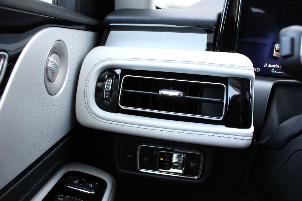 2026 Lincoln Aviator Reserve - Photo 8