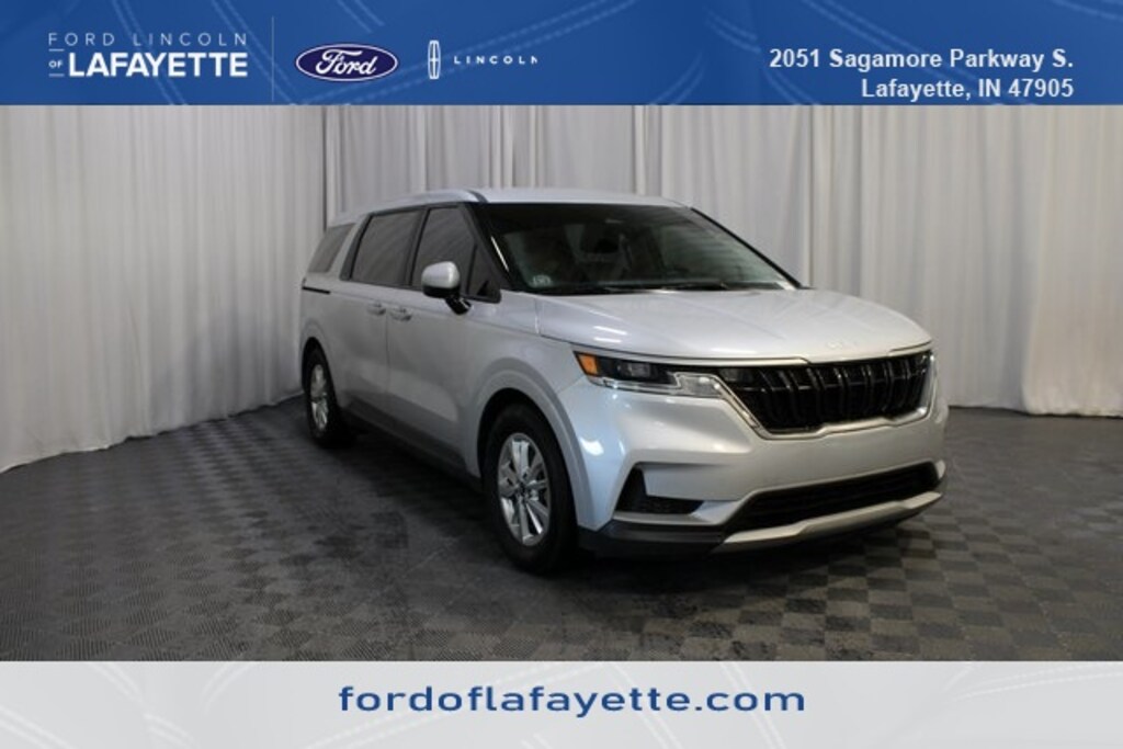 Used 2023 Kia Carnival LX MPV