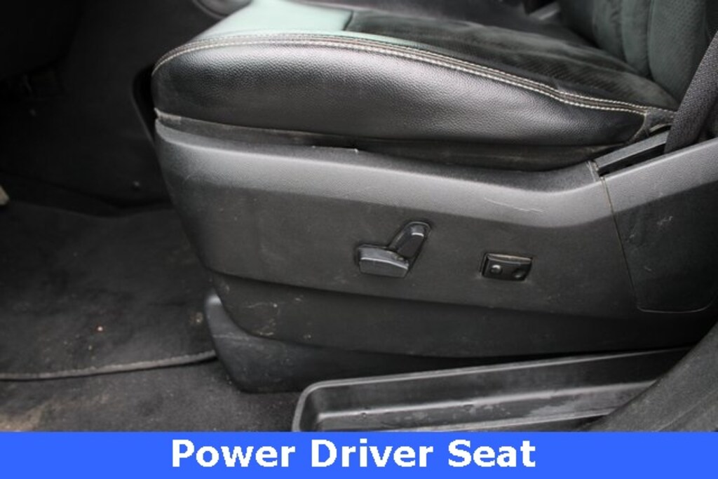 Used 2016 Dodge Grand Caravan SXT Van