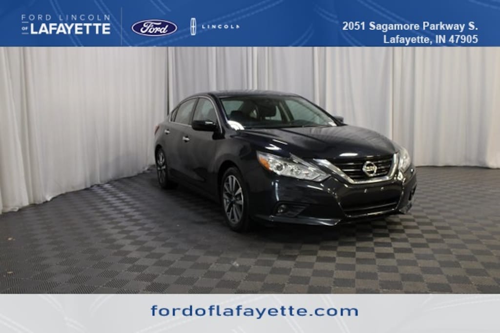 Used 2017 Nissan Altima 2.5 Sedan