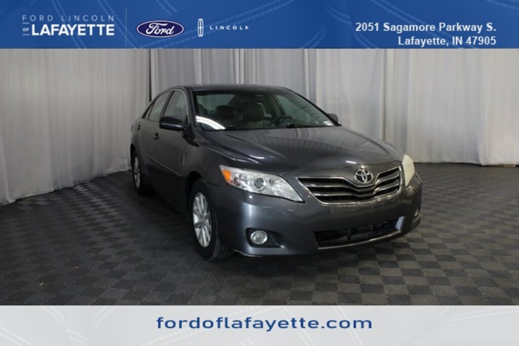 Used 2011 Toyota Camry XLE Sedan