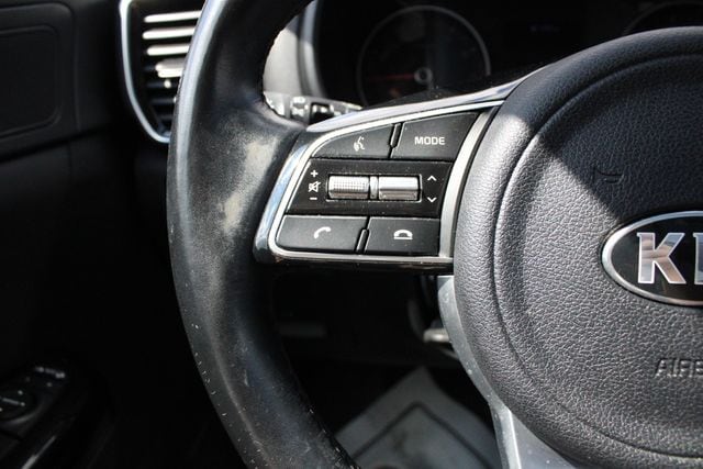 2022 Kia Sportage EX - Photo 13