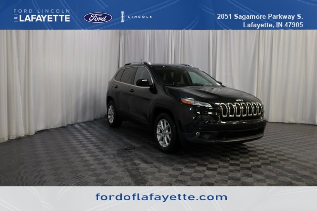 Used 2016 Jeep Cherokee Latitude 4x4 SUV