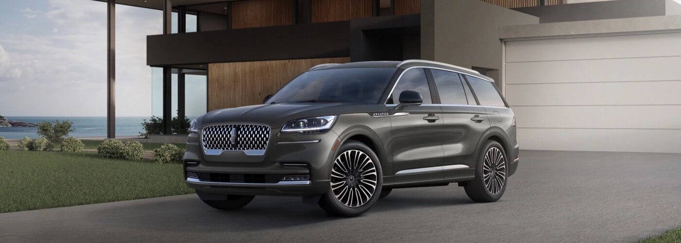 2023 Lincoln Aviator Black Label Grand Touring Parked