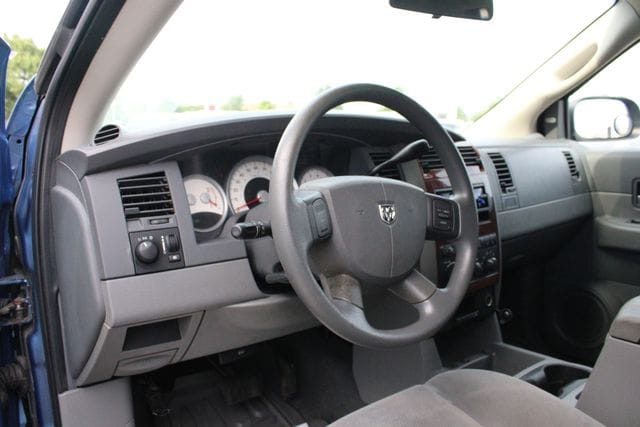 Used 2004 Dodge Durango SLT with VIN 1D4HB48D94F149492 for sale in Lafayette, IN