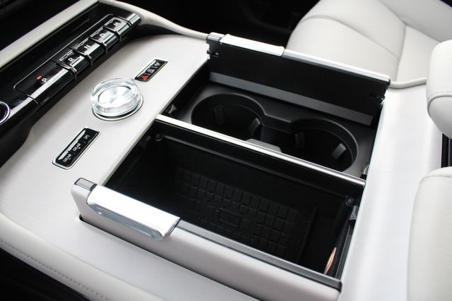 2026 Lincoln Navigator Reserve - Photo 17
