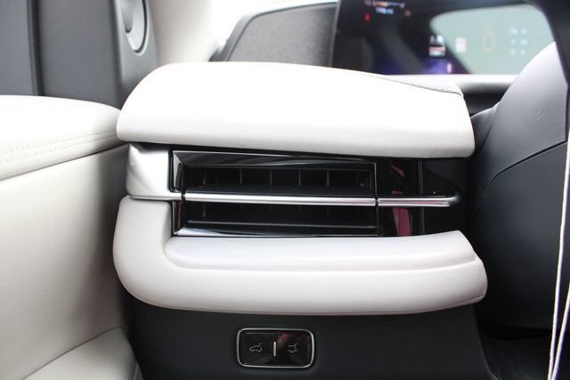 2026 Lincoln Navigator Reserve - Photo 7