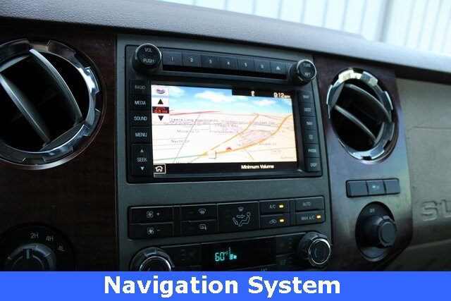 2011 Ford F-350 King Ranch photo 3