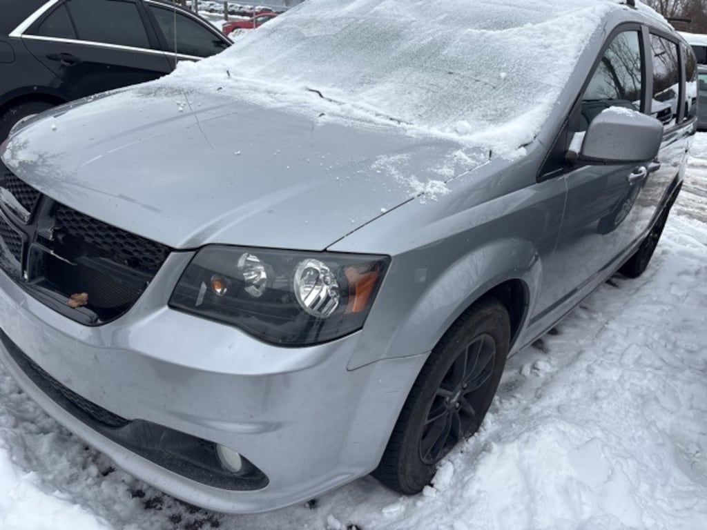 Used 2019 Dodge Grand Caravan SXT Minivan/Van