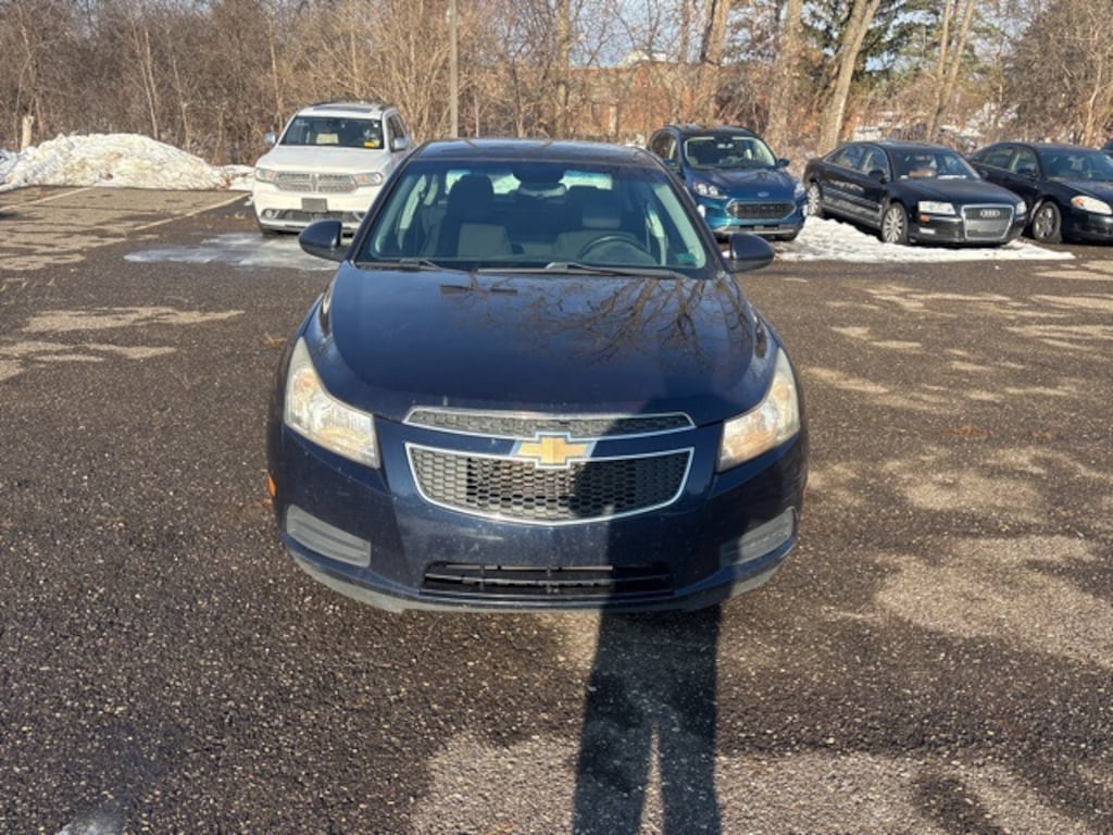 Used 2011 Chevrolet Cruze 1LT Sedan