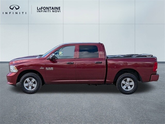 2016 Ram 1500 Express photo 2