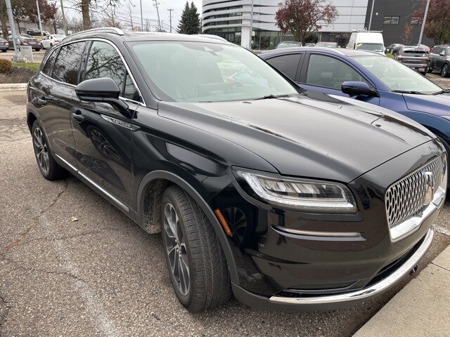 2021 Lincoln Nautilus Reserve photo 2