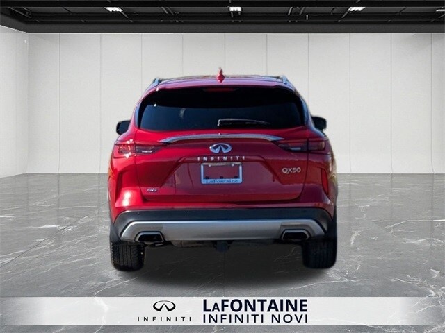 2022 Infiniti QX50 Autograph photo 2