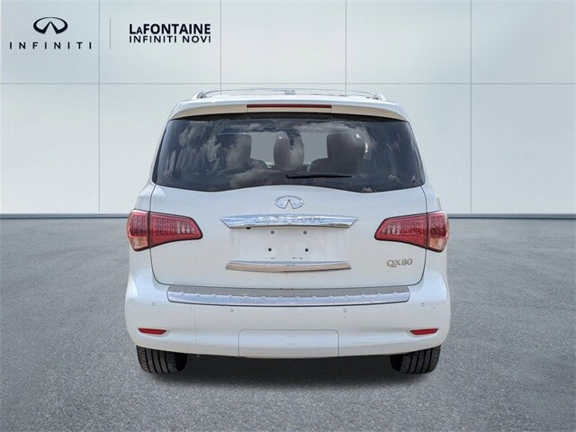 2016 Infiniti QX80 Base photo 4