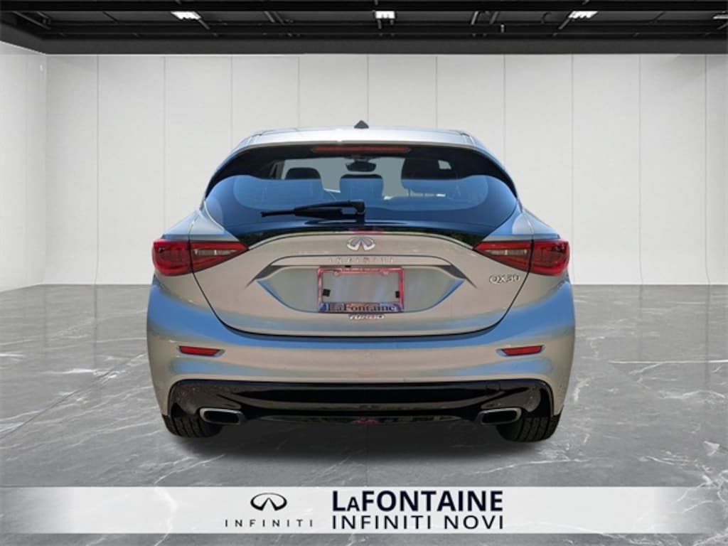 Used 2018 INFINITI QX30 Luxury SUV