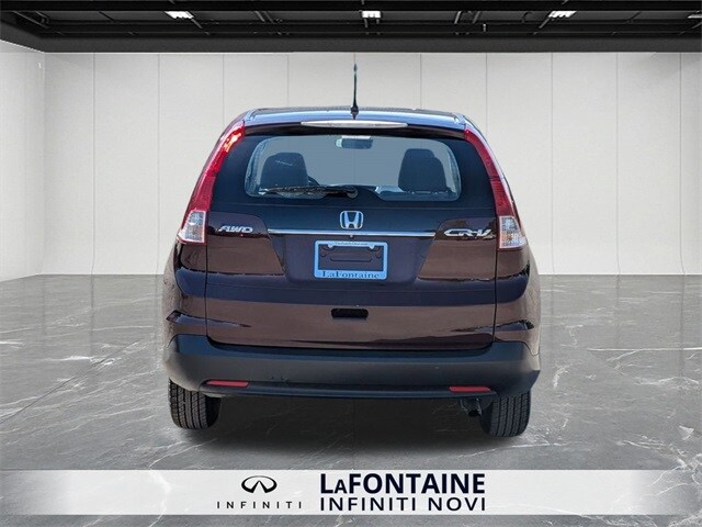 2014 Honda CR-V LX photo 4