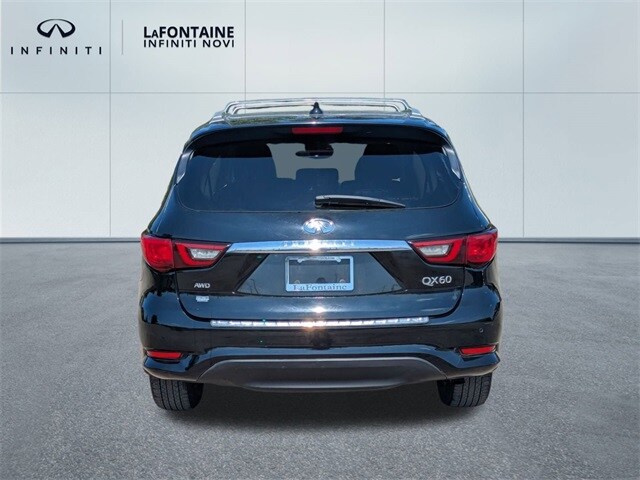 2020 Infiniti QX60 Luxe photo 4