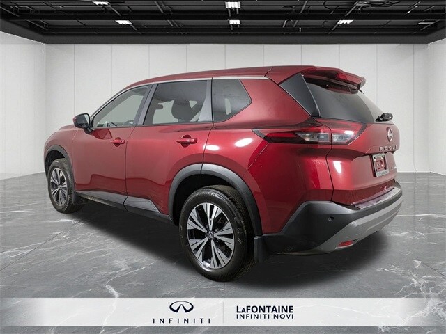 2023 Nissan Rogue SV photo 2