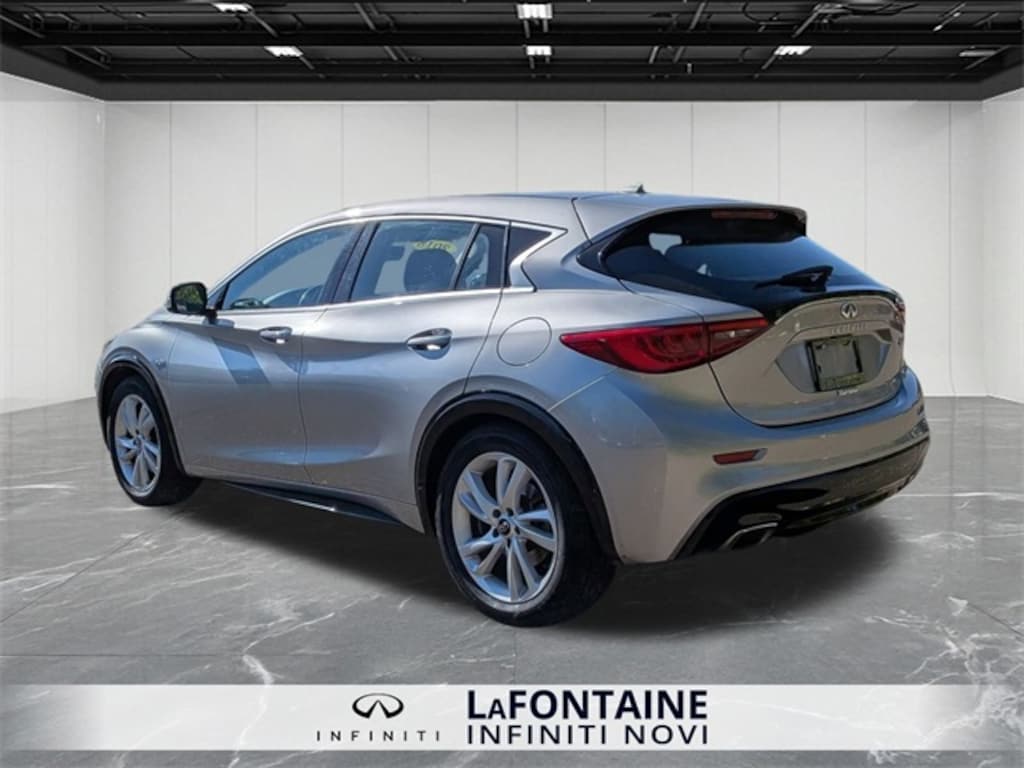 Used 2018 INFINITI QX30 Luxury SUV