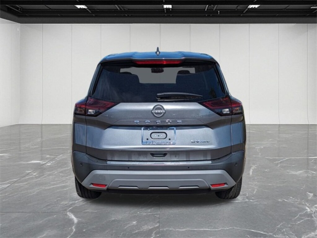 Used 2022 Nissan Rogue SV SUV