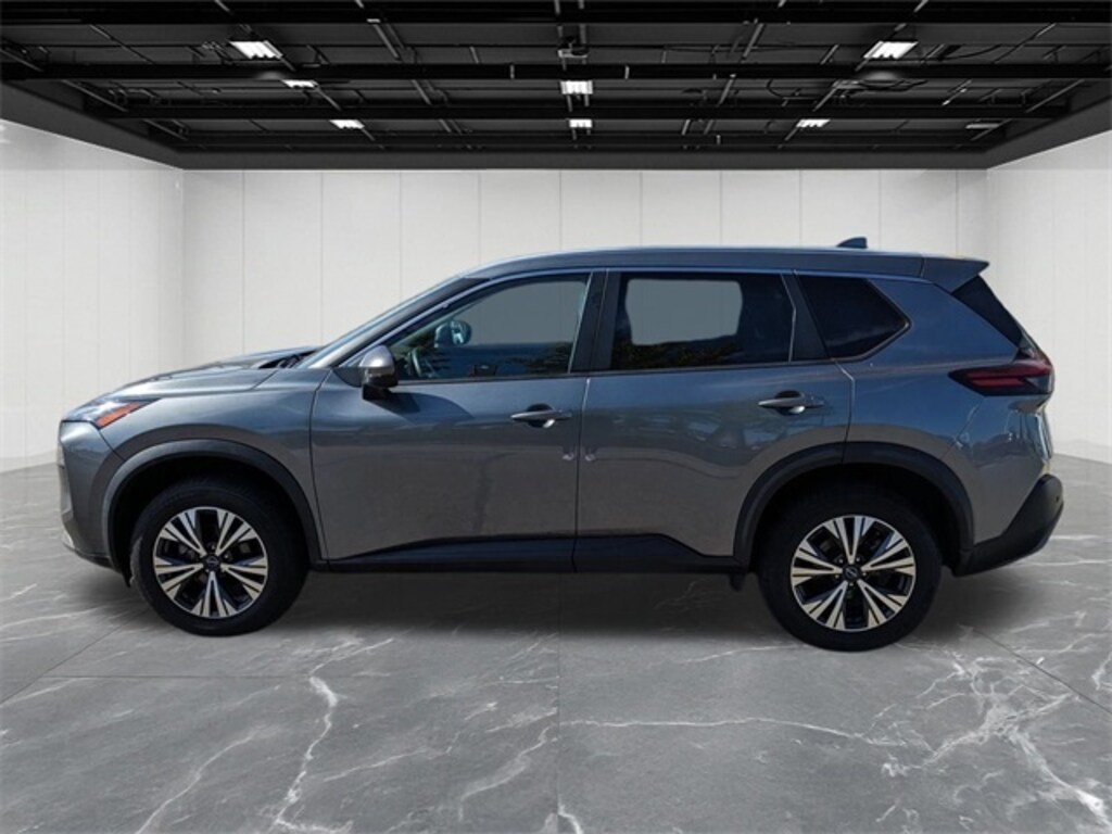 Used 2022 Nissan Rogue SV SUV