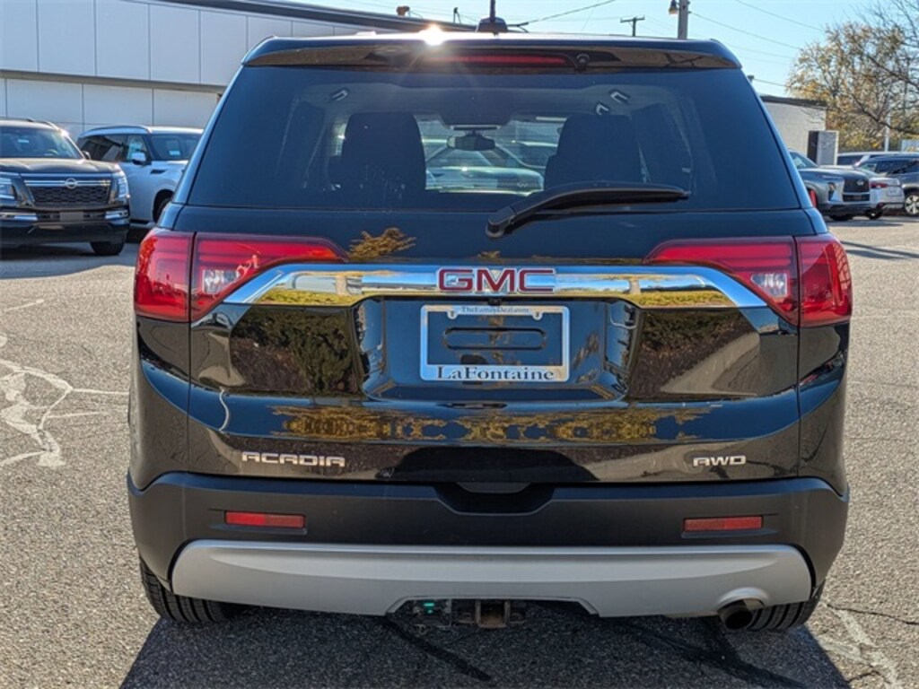 Used 2018 GMC Acadia SLE-1 SUV