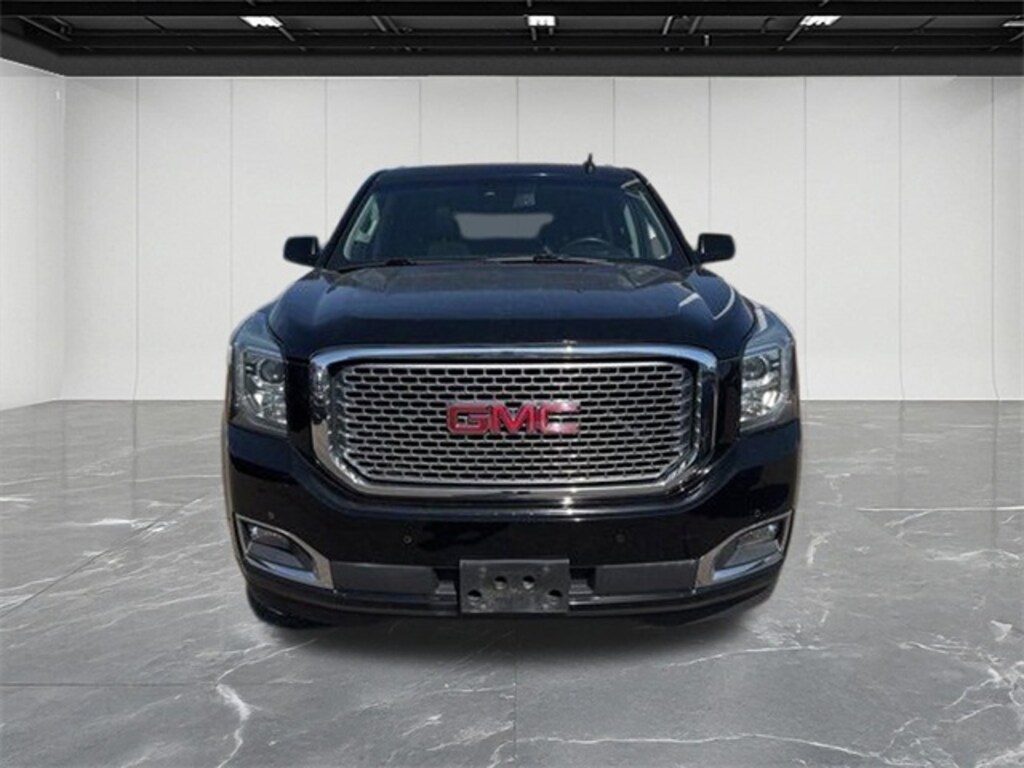 Used 2016 GMC Yukon XL Denali SUV