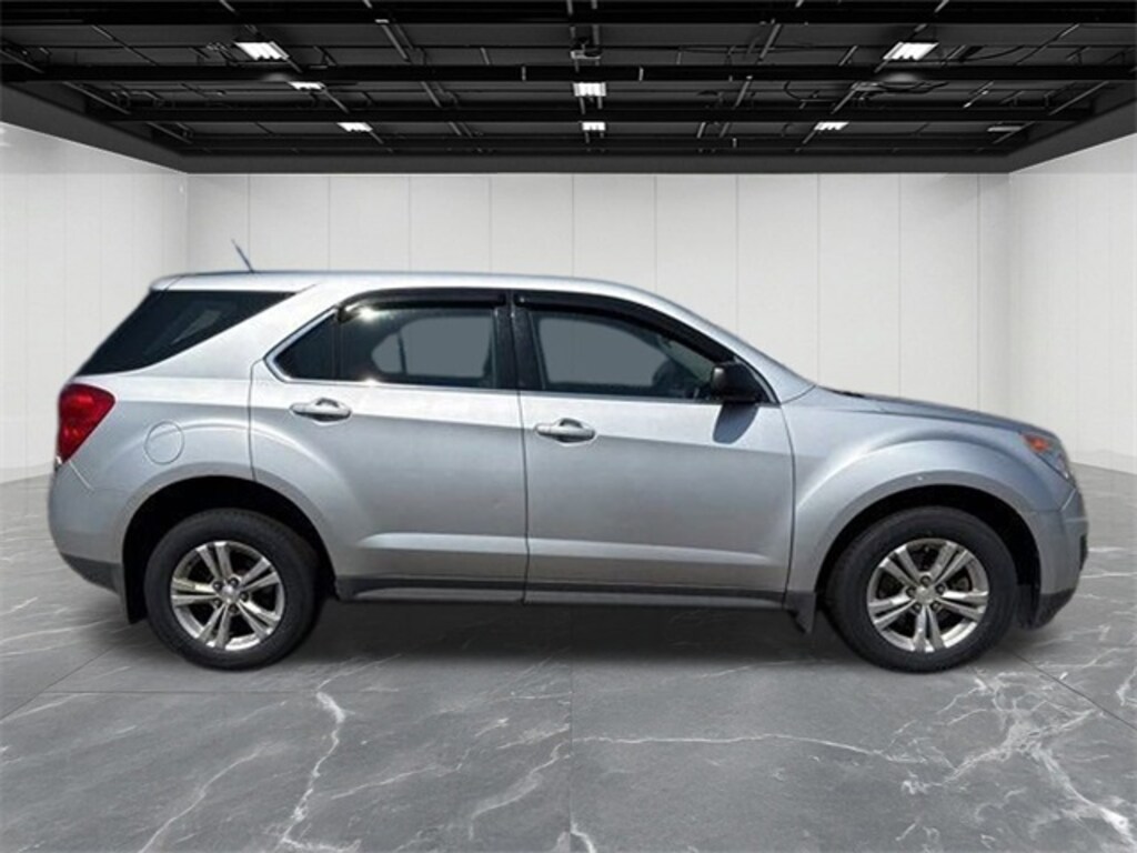 Used 2015 Chevrolet Equinox LS SUV