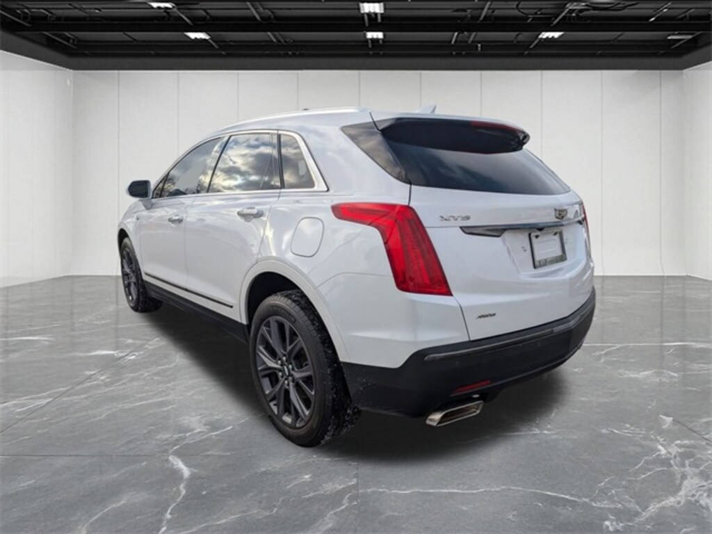 Used 2018 Cadillac XT5 Premium Luxury SUV