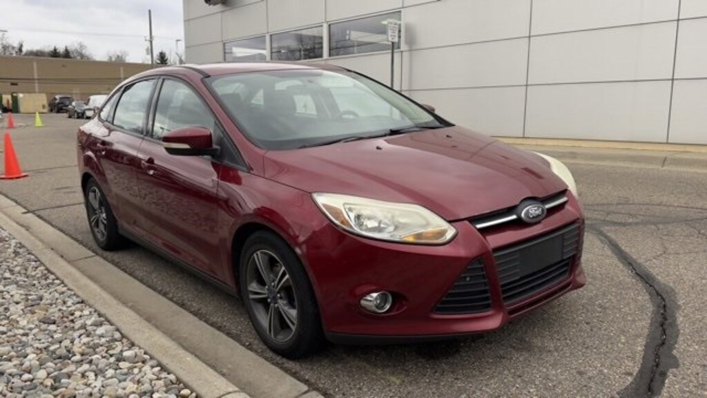 Used 2014 Ford Focus SE Sedan