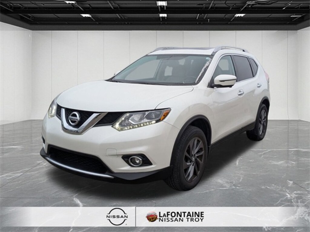 Used 2016 Nissan Rogue SL SUV
