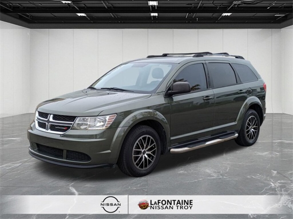 Used 2018 Dodge Journey SE SUV
