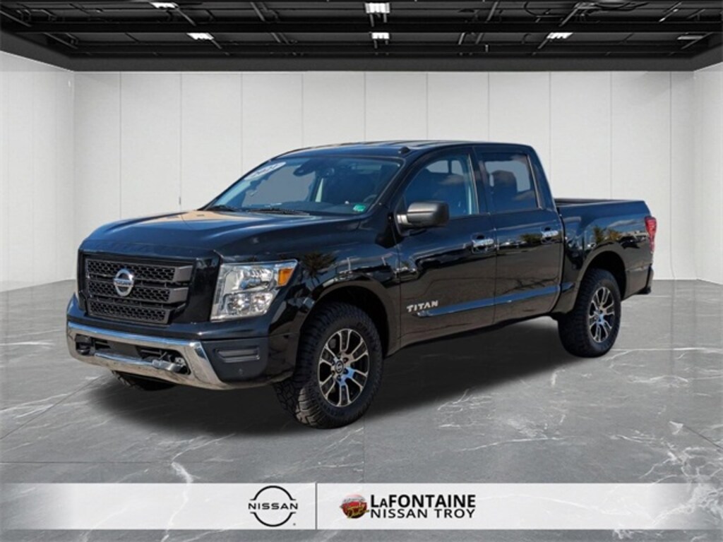 Used 2021 Nissan Titan SV Truck